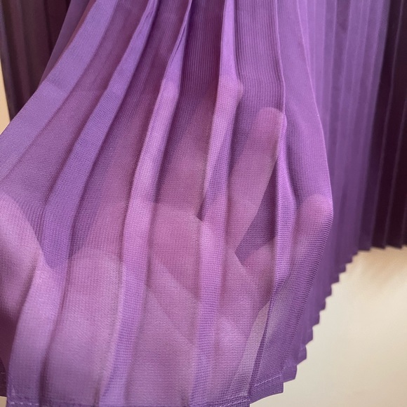 American Apparel Chiffon Skirt - Picture 2 of 8